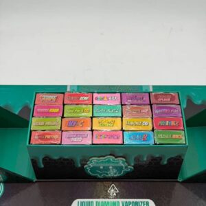 Full display layout of Fusion Liquid Diamond 2G Vaporizer showing multiple strain options
